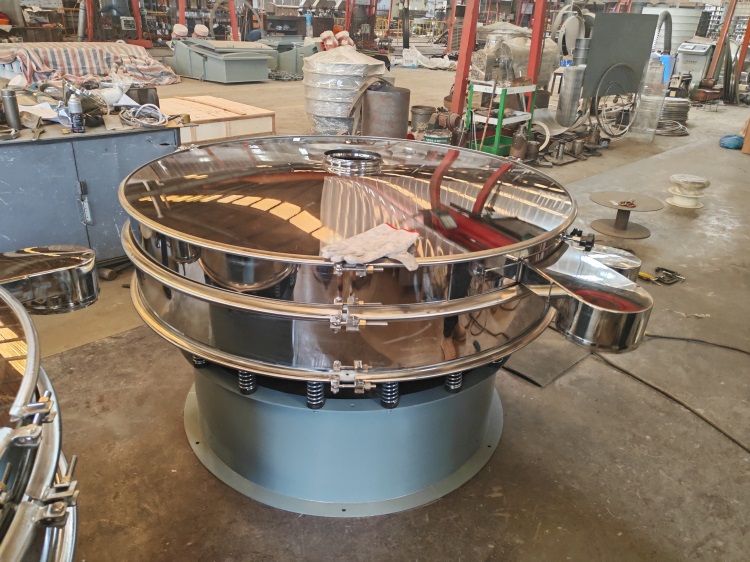 面粉除蟲選什么設(shè)備?旋振篩與直排篩深度評測